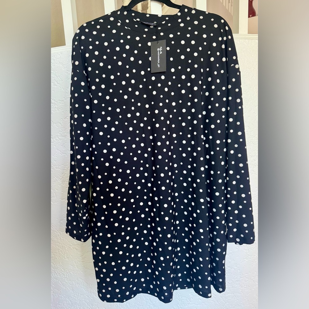 Wednesday's Girl brand, stretch polka dot tunic/mini dress NWT